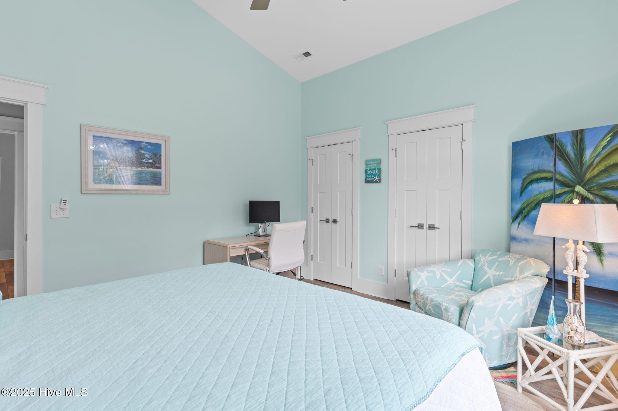 100543209 | Photo 39