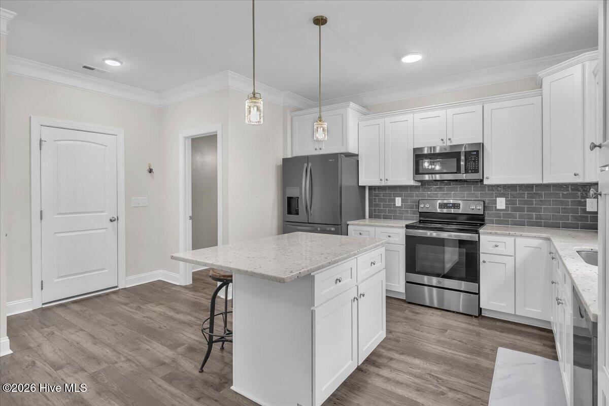 100553155 | Photo 15