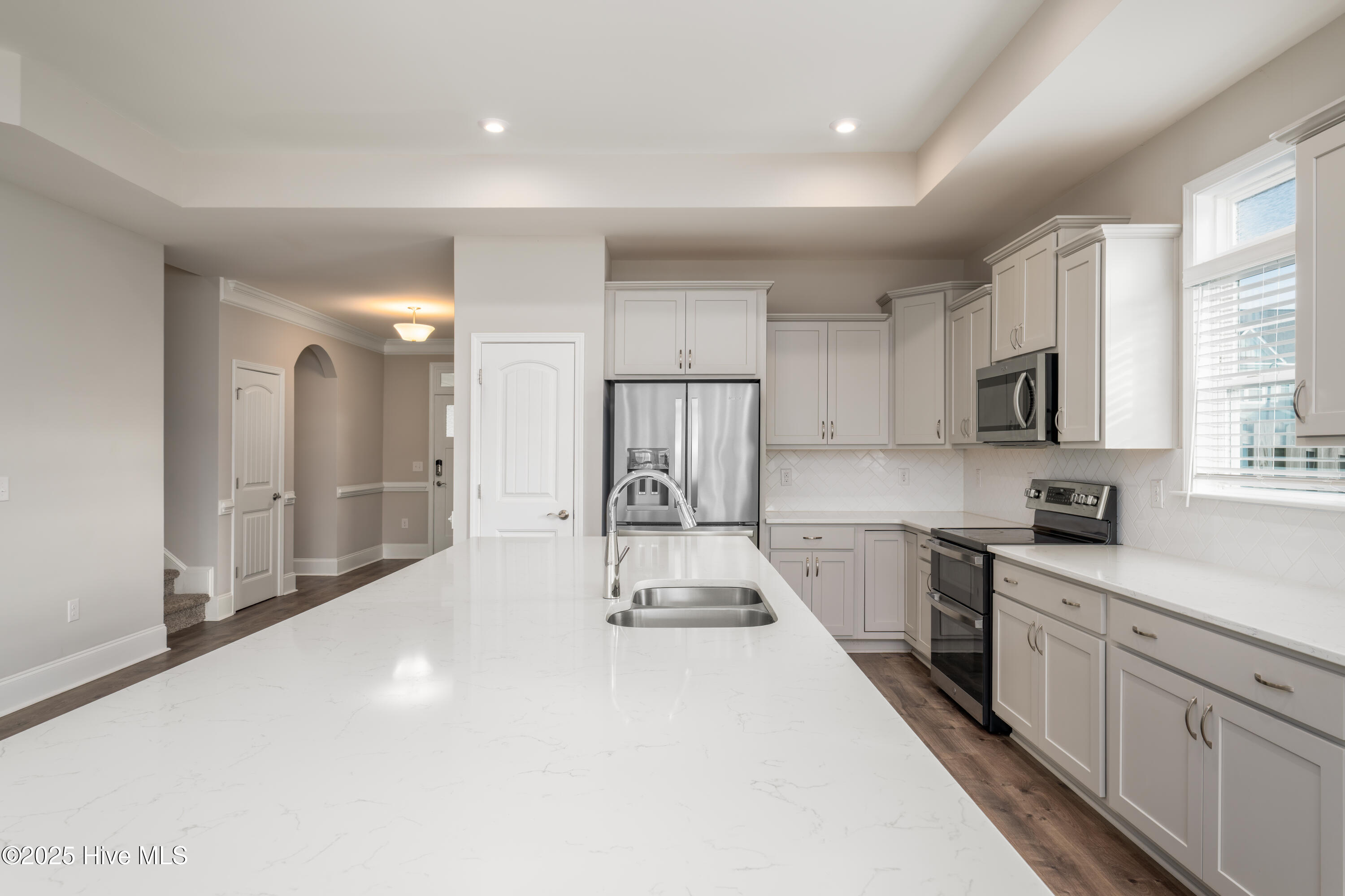 100536506 | Photo 17