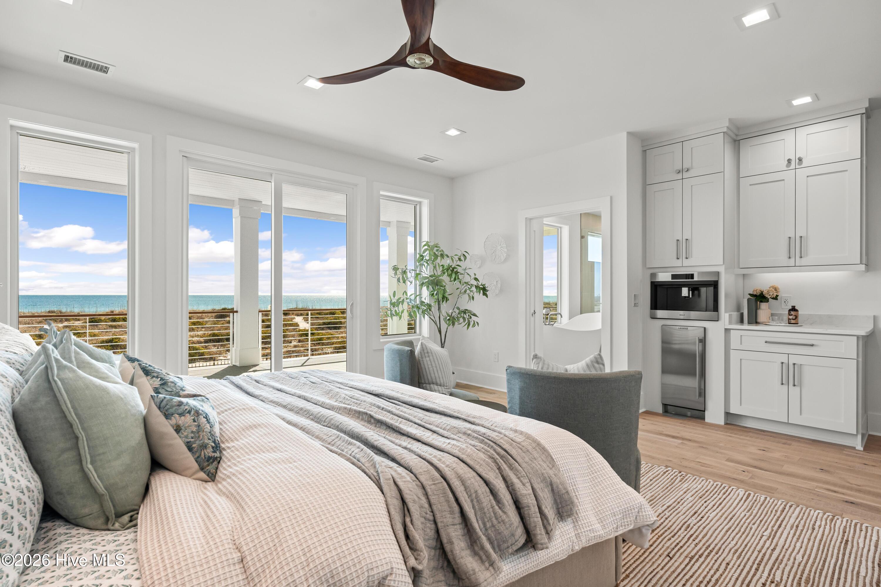 100558368 | Photo 31