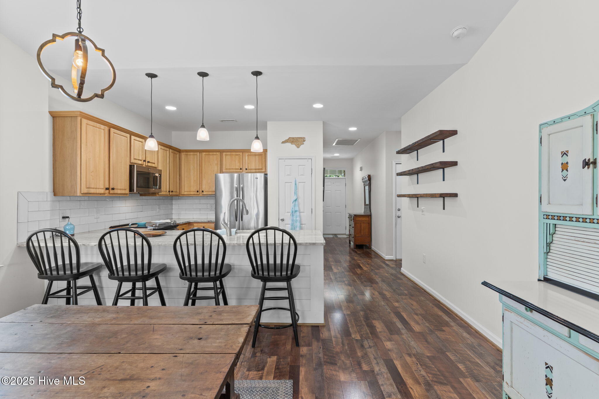 100522397 | Photo 15