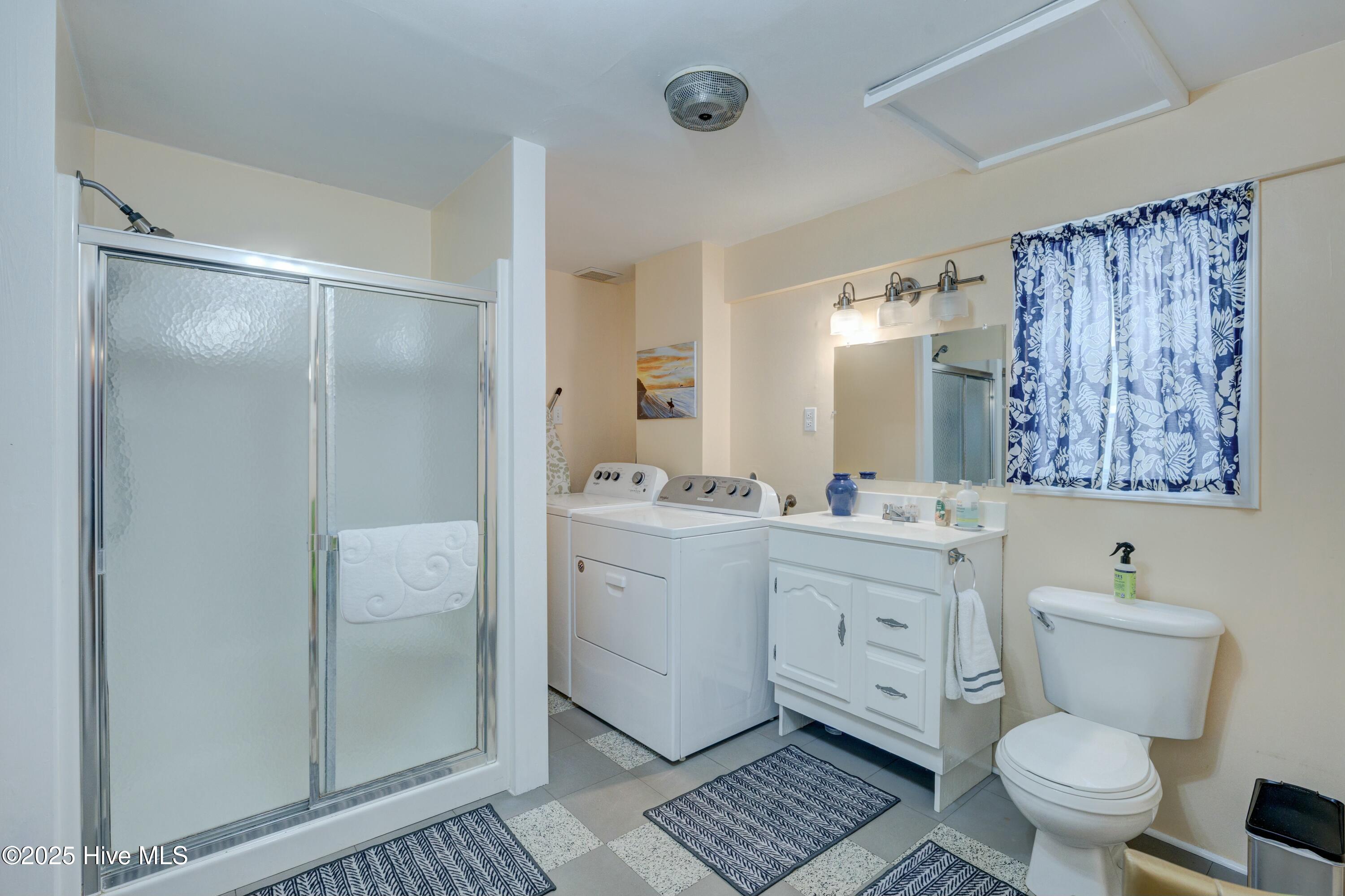 100501642 | Photo 58