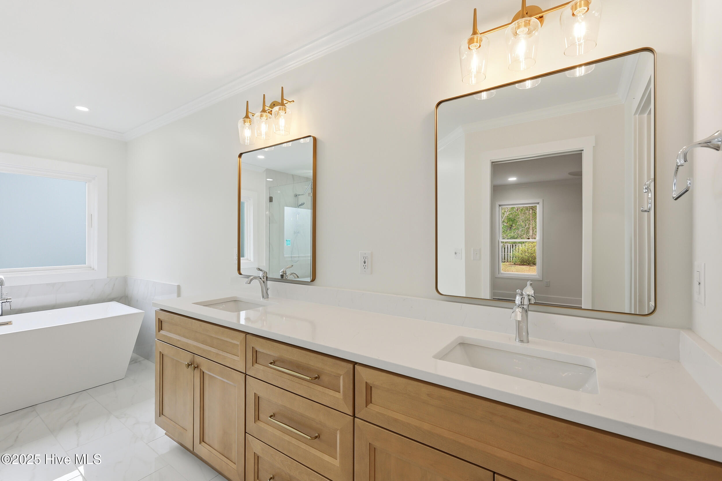 100544794 | Photo 31