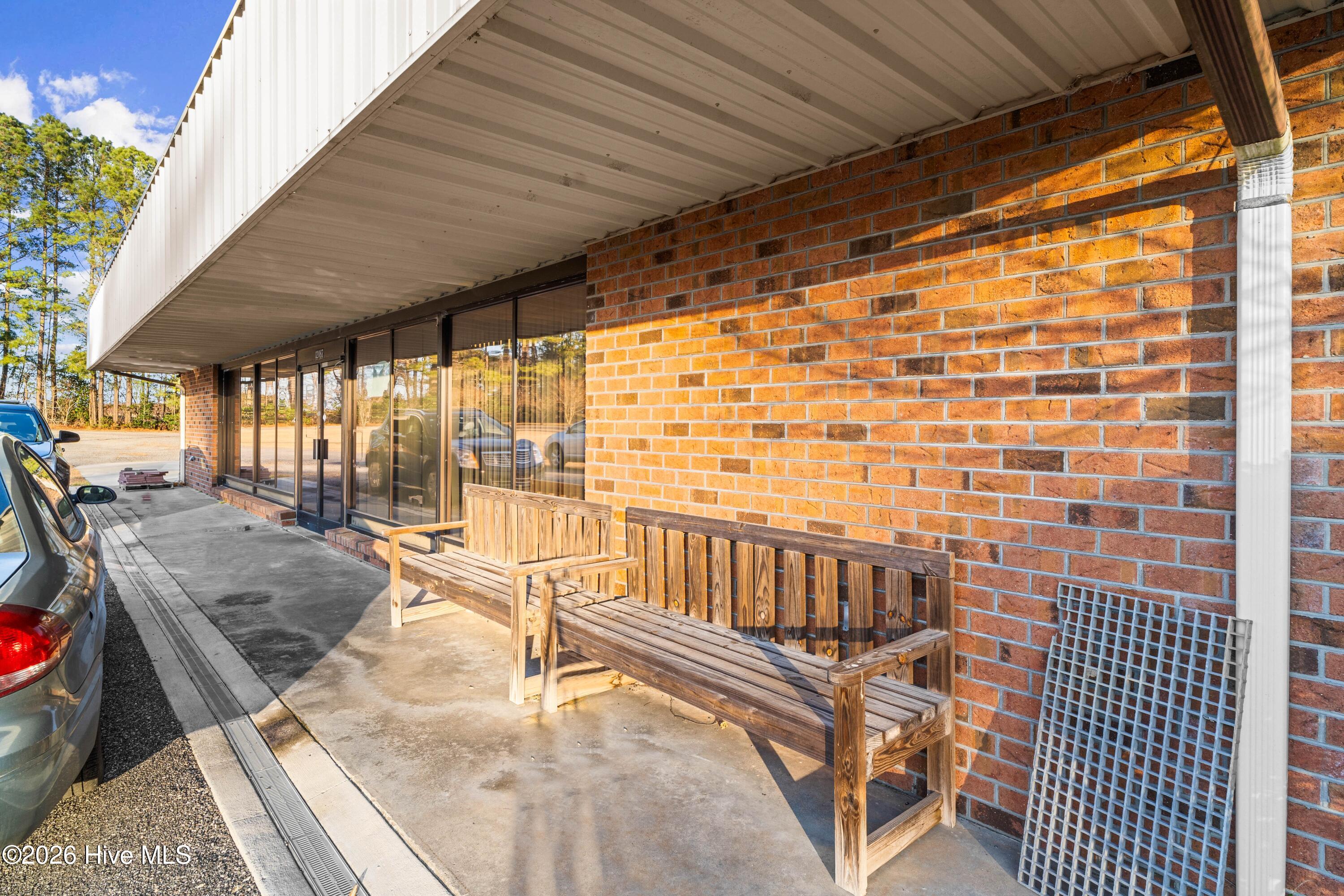 100549965 | Photo 41