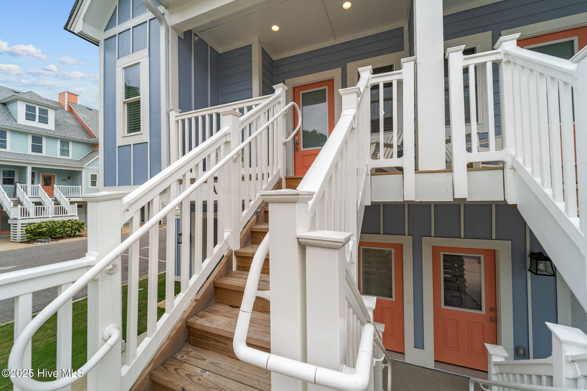 48-web-or-mls-WCR05947