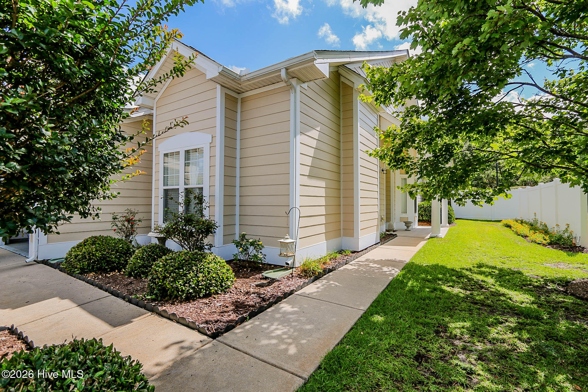 103 Treasure Cove,Newport
