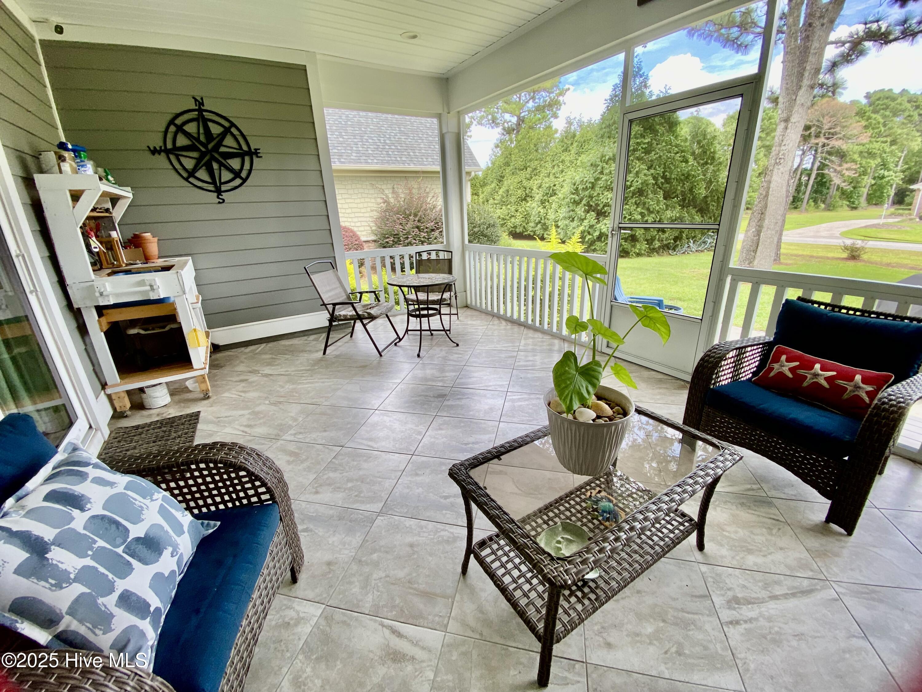 100558918 | Photo 41