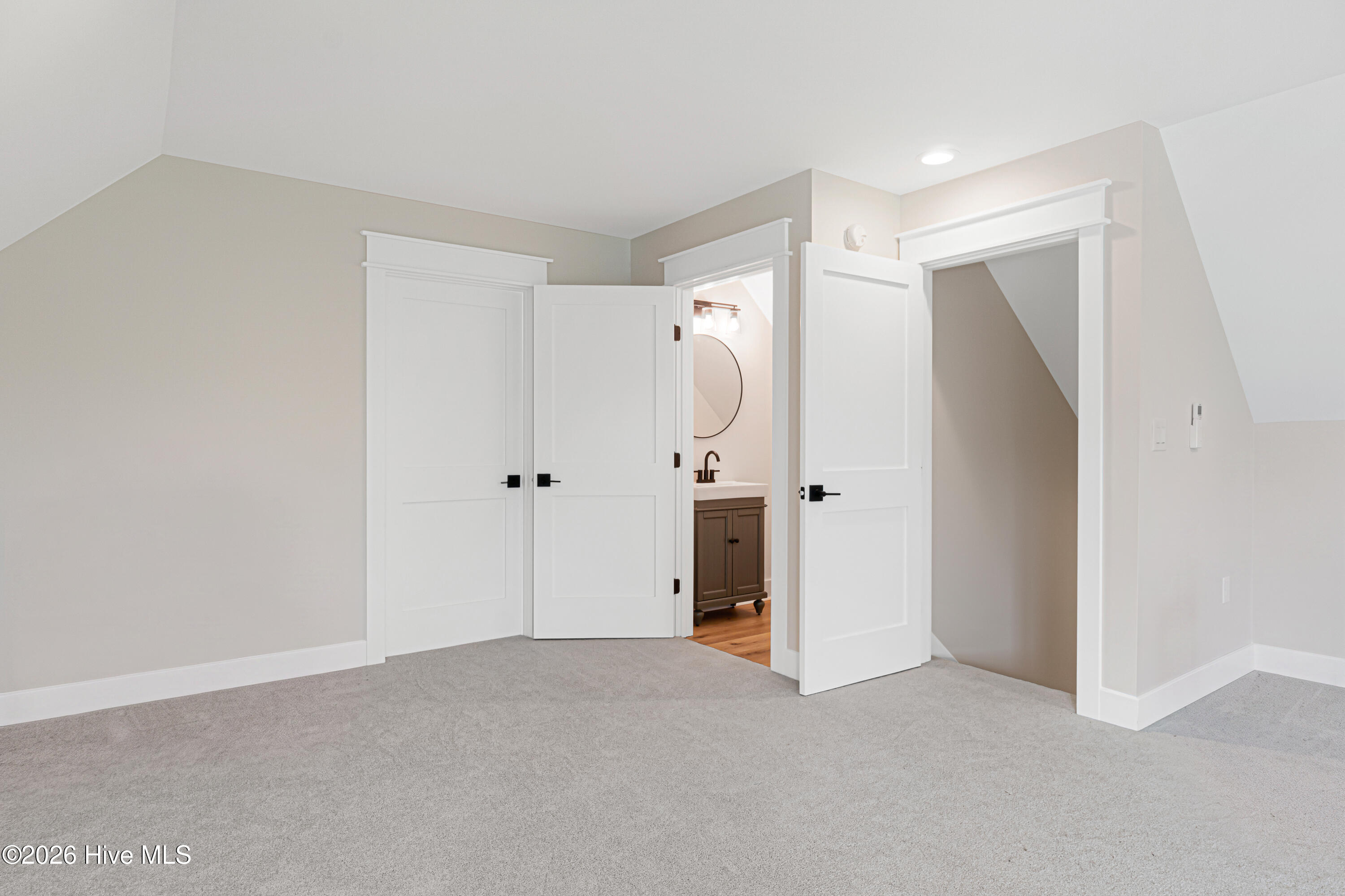 107 Mayflower Drive,Newport
