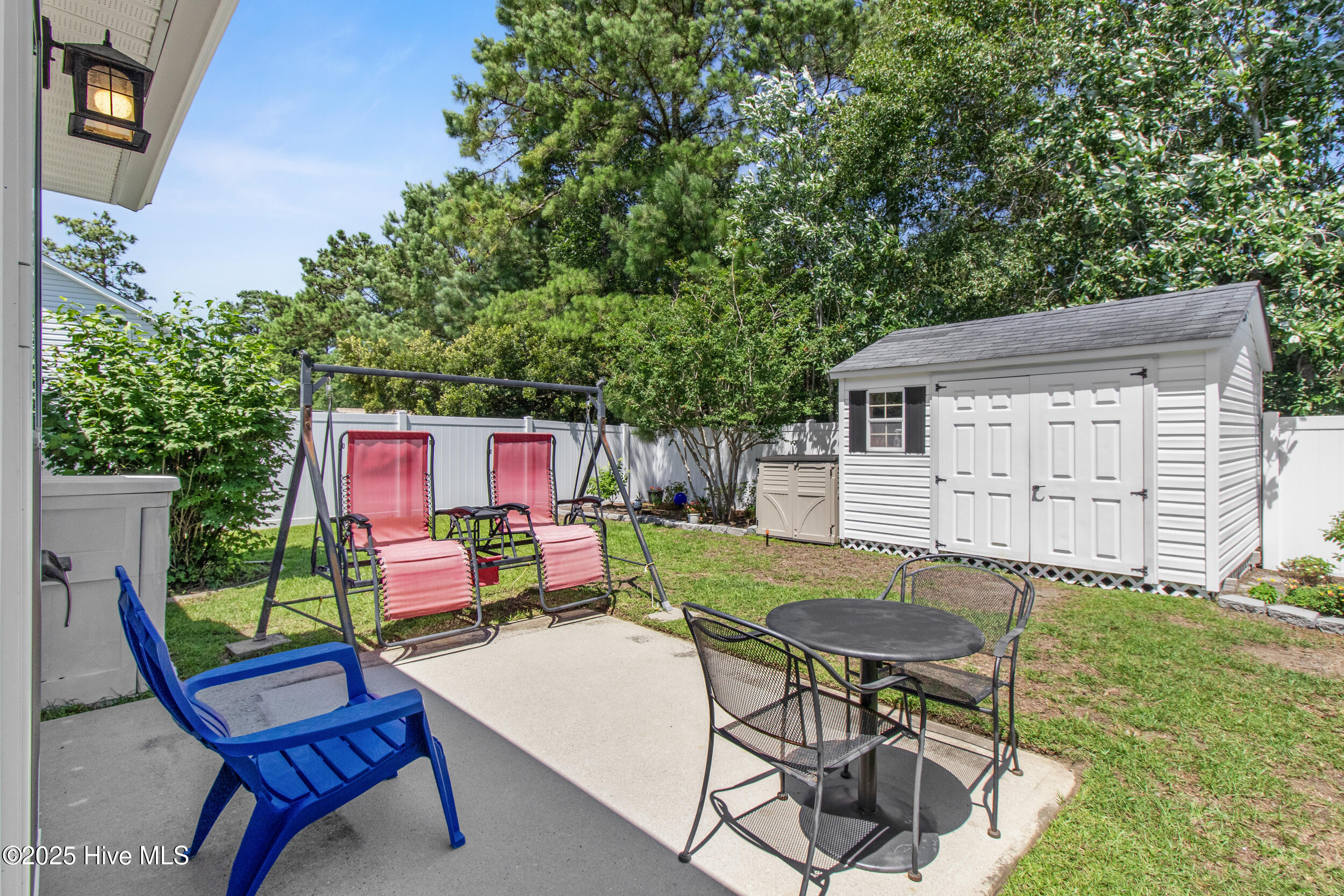 100559196 | Photo 18