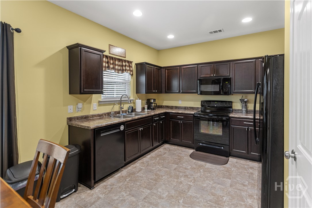 106 Bridgewood Drive, Springfield, GA, 31329