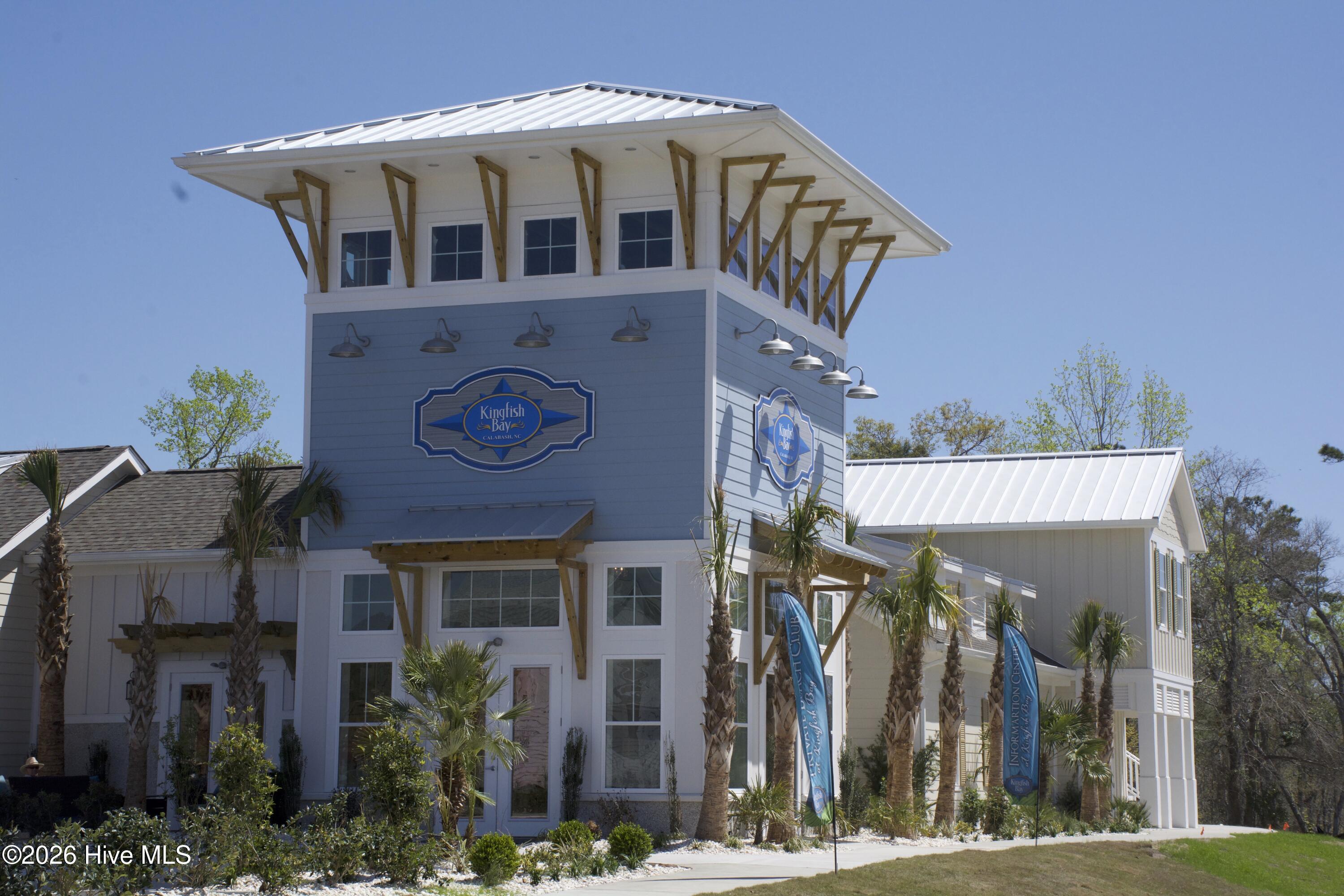 100561295 | Photo 52