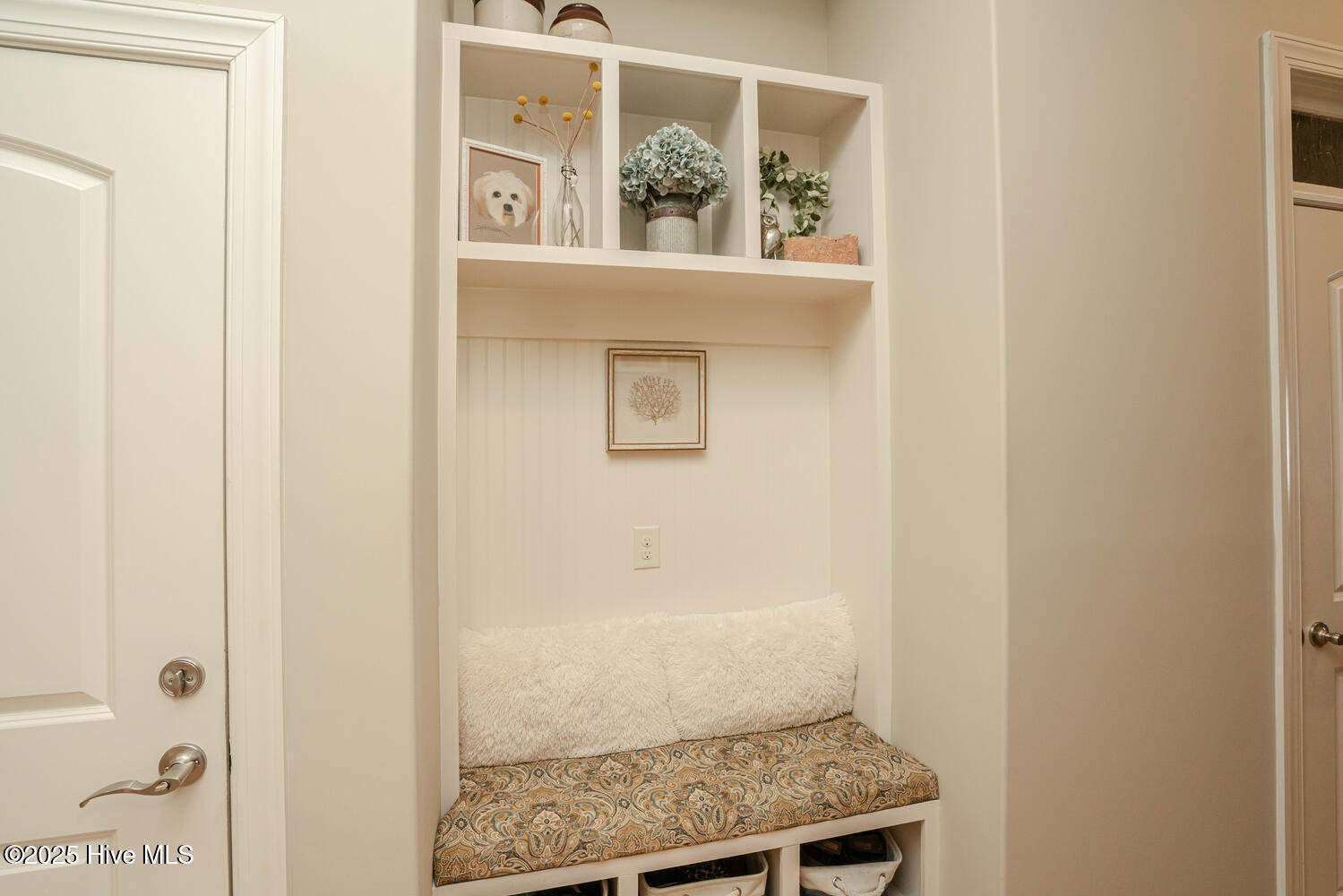 100514685 | Photo 27