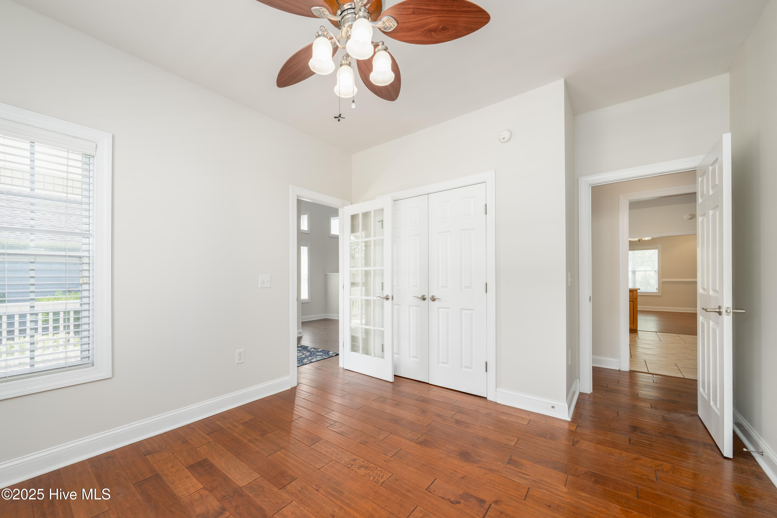 100513882 | Photo 24