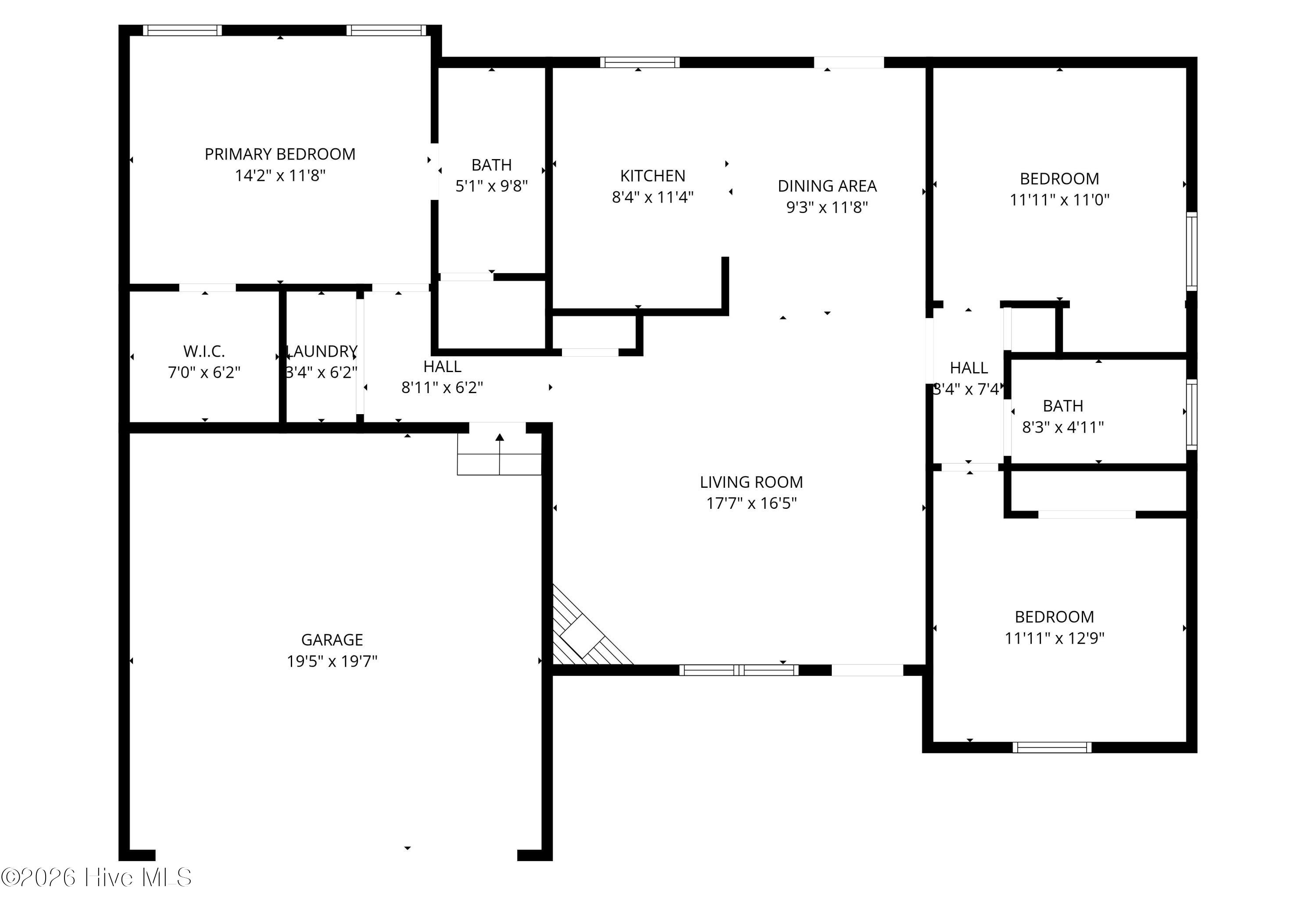 100568370 | Photo 26