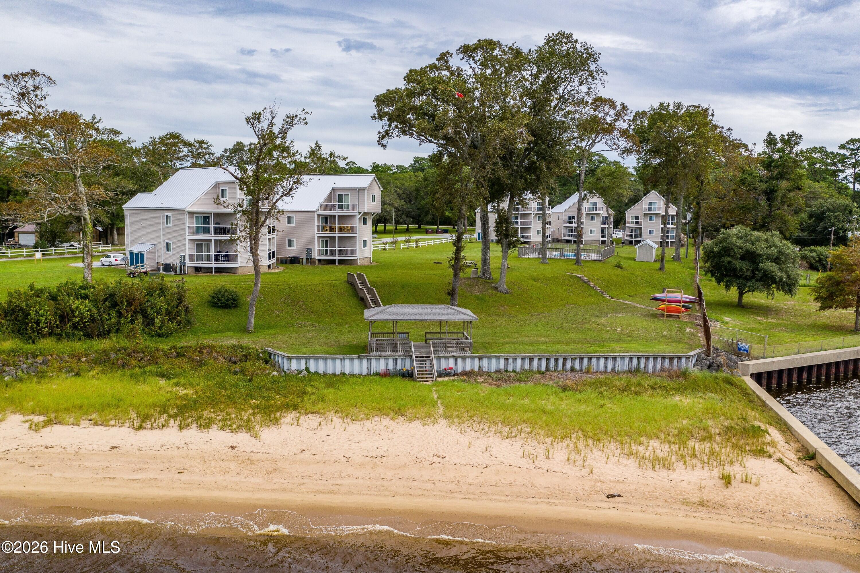 89 Country Club Drive Apt H2,Minnesott Beach