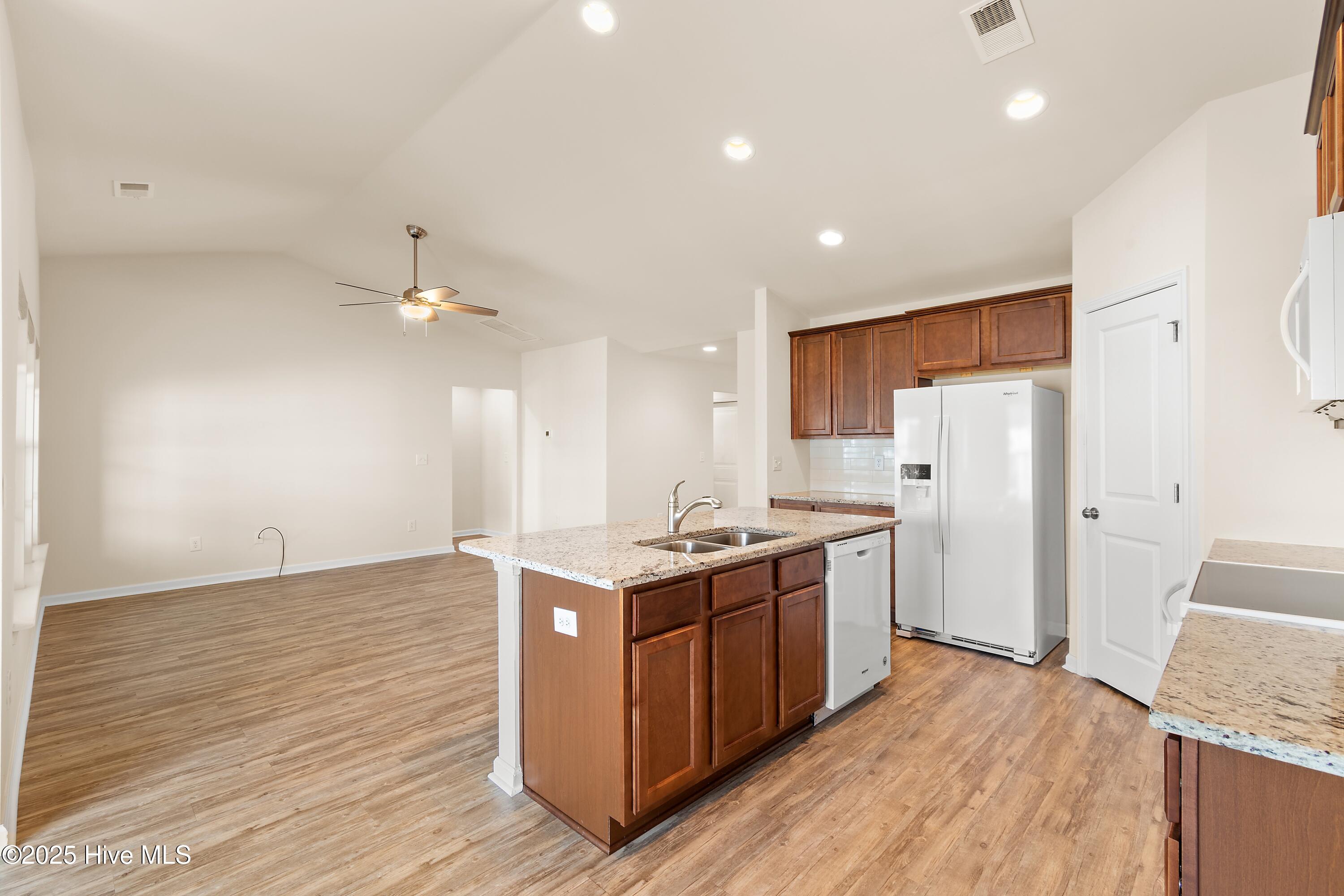 934 Brewster Court SW, Ocean Isle Beach, NC 28469 – photo 9: JJ_Aug14 - 8