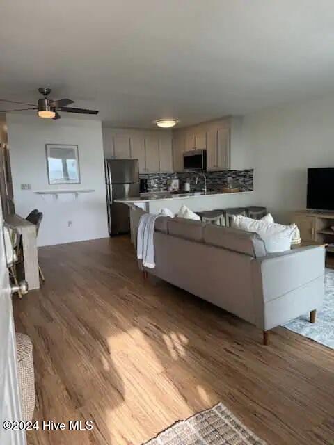 100526206 | Photo 15