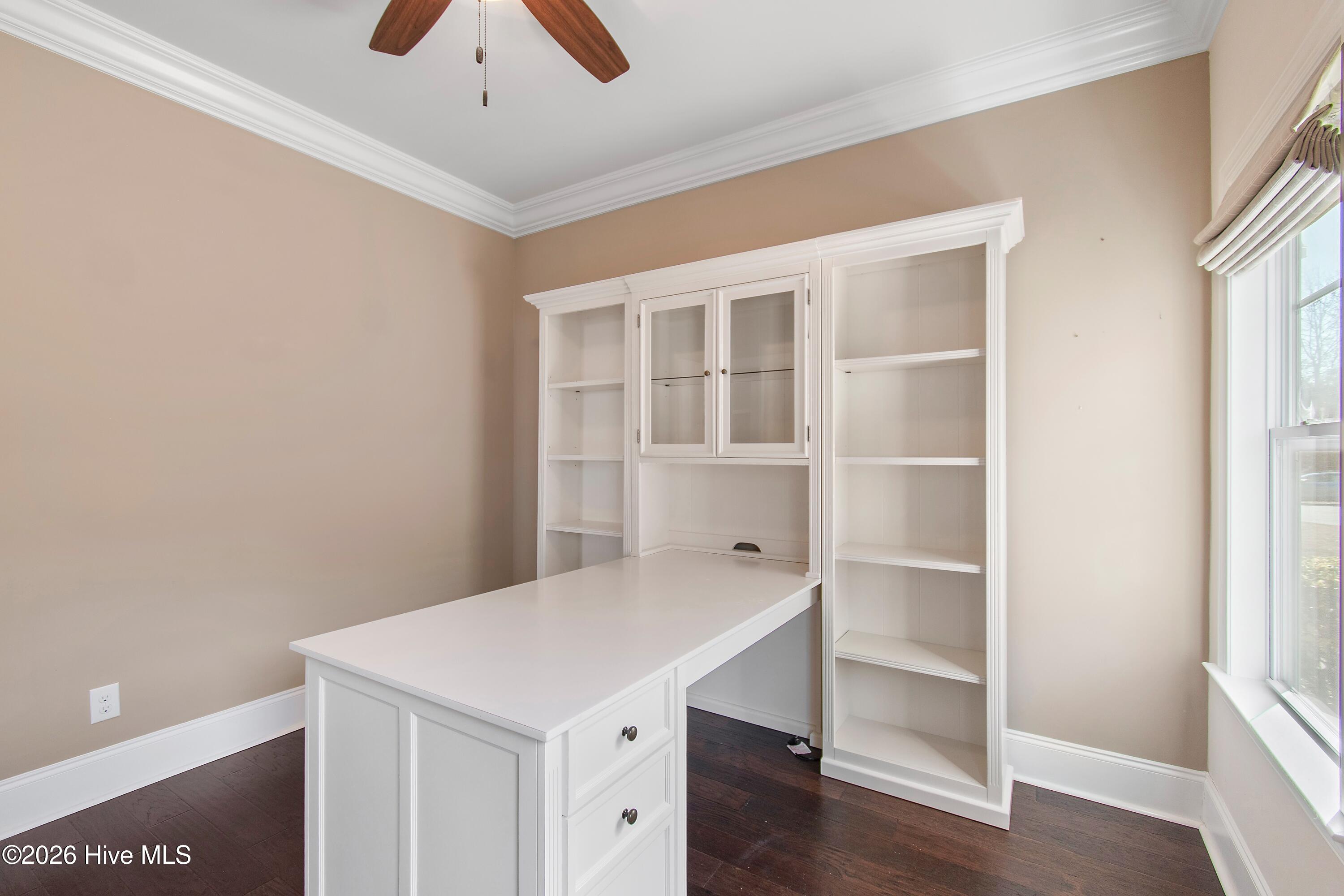 100554022 | Photo 39