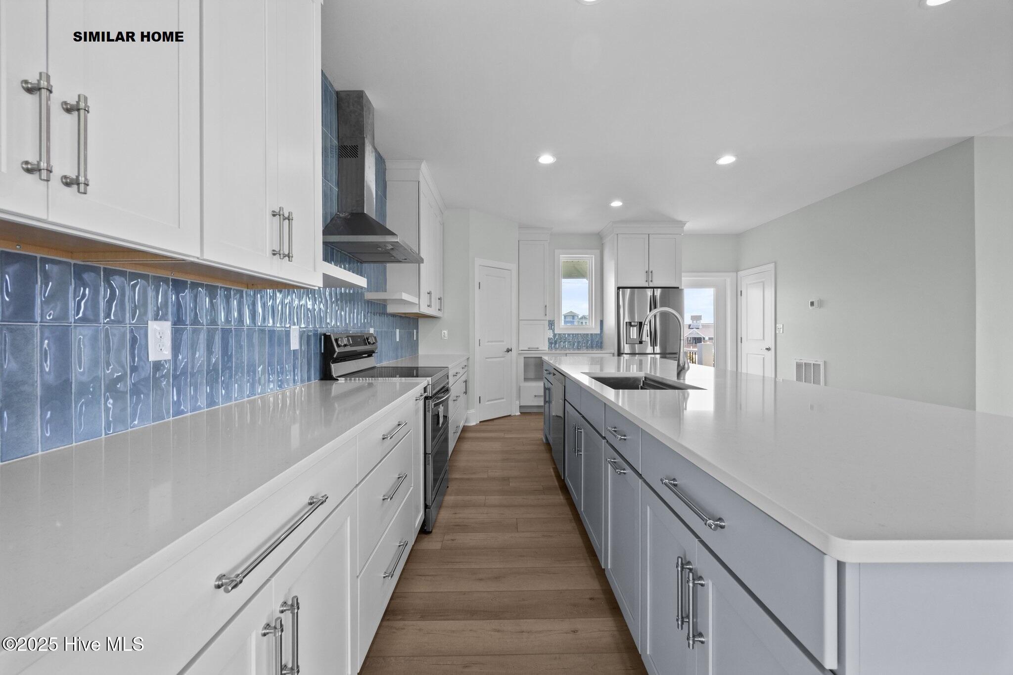 100508414 | Photo 22