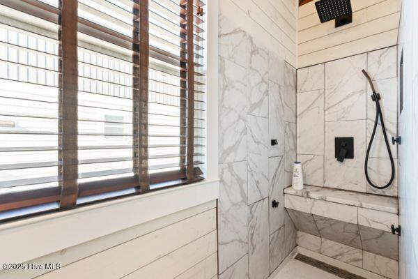 100538776 | Photo 29