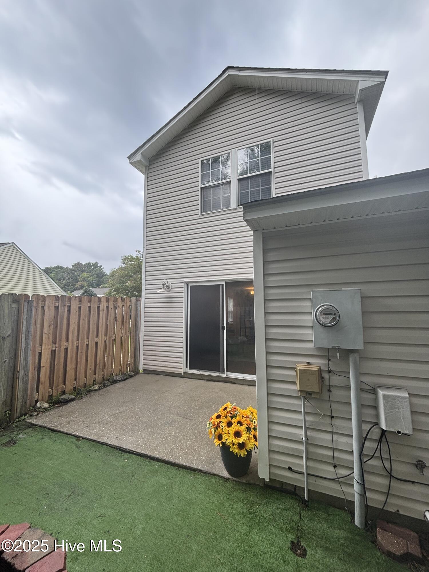 100522436 | Photo 27