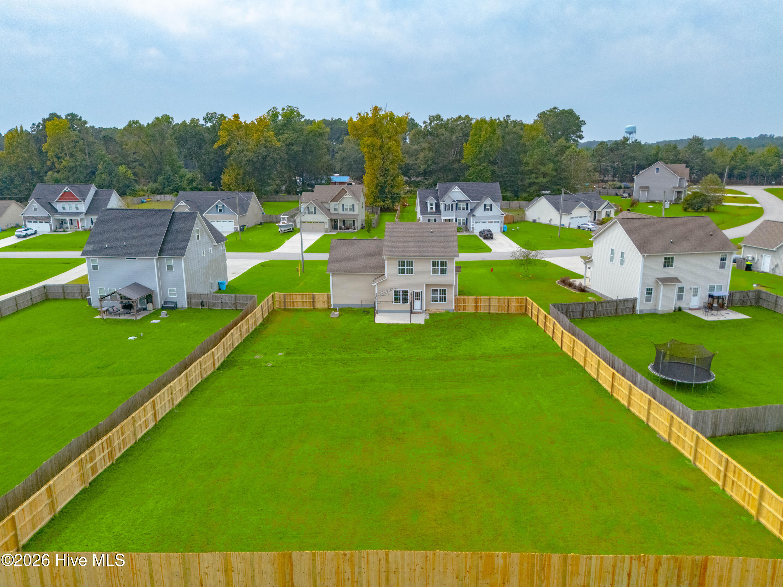 Photo 2 of Single family home for sale at 107 Sparrow Point Ln, Jacksonville, NC 28540 | MLS# 100609547 | Listing updated on 2026-10-10