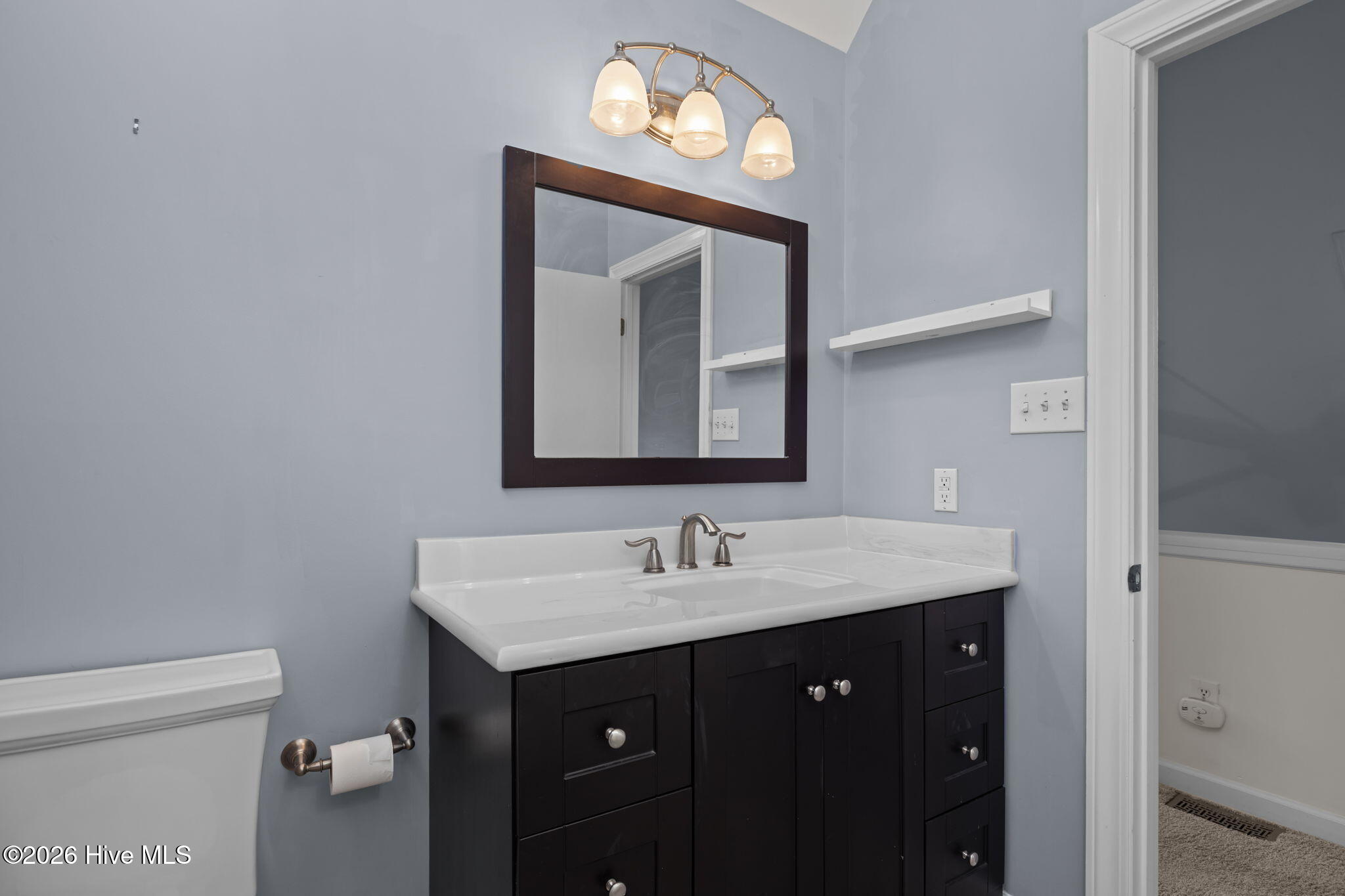 100551072 | Photo 44