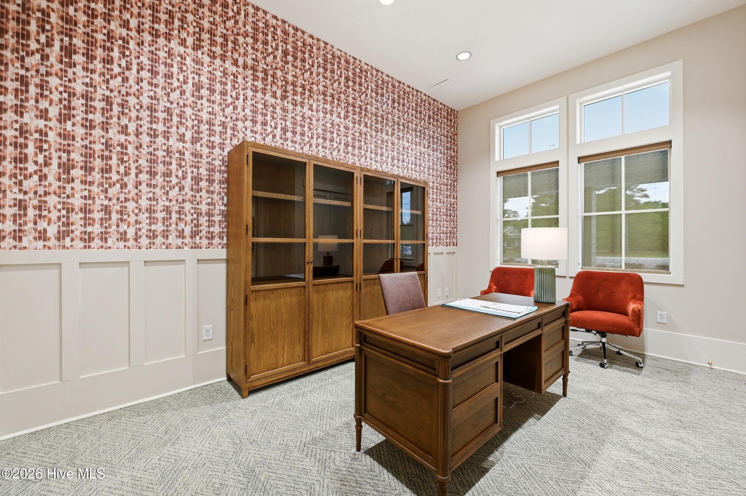 100567855 | Photo 80