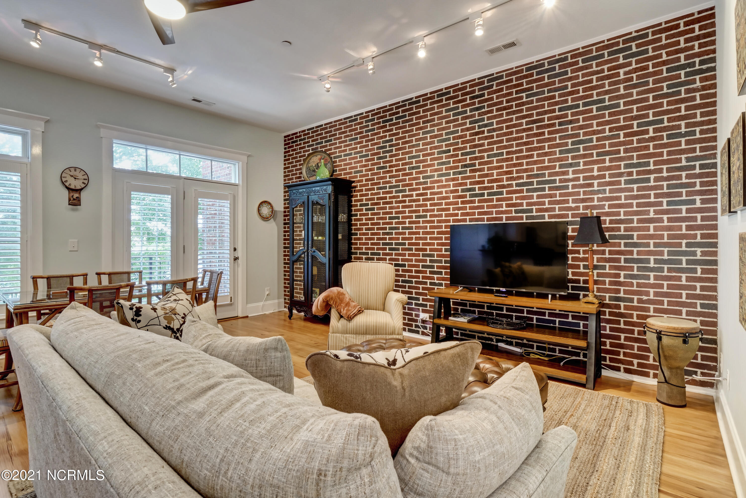 715 N 4th Street UNIT apt 302, Wilmington, NC, 28401