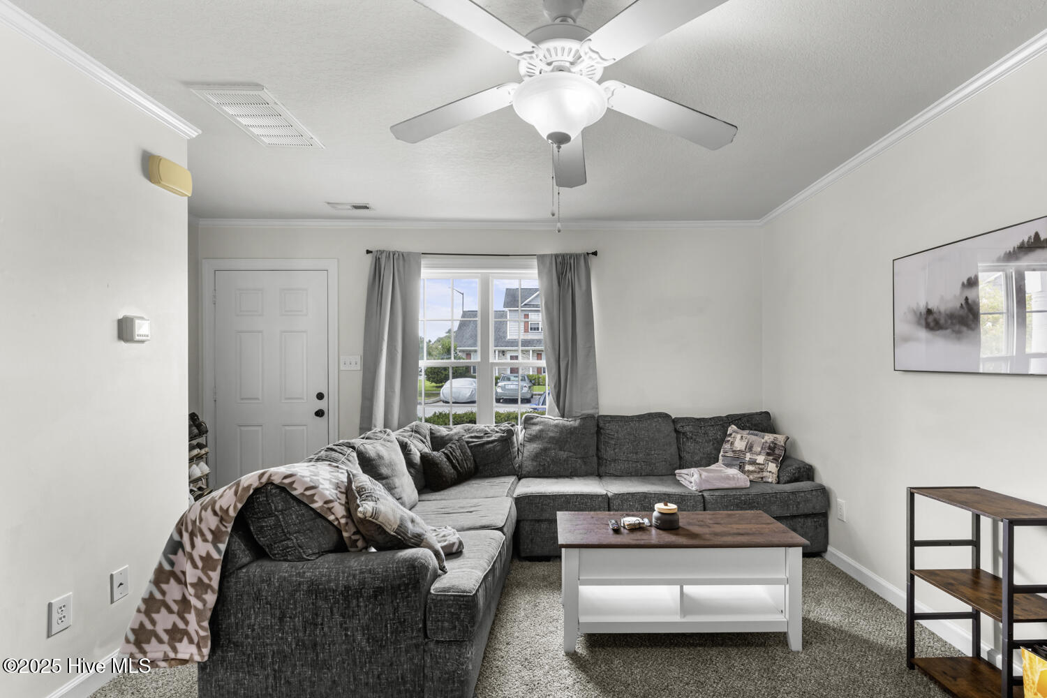 2EC0423B-1E7B-4DBE-B154-283E9E71D8A2