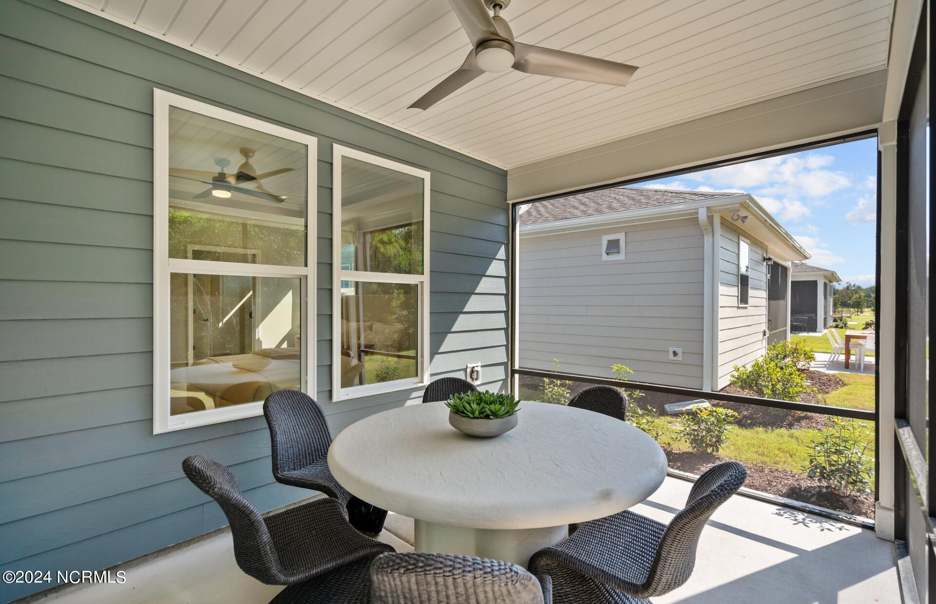 100523734 | Photo 24