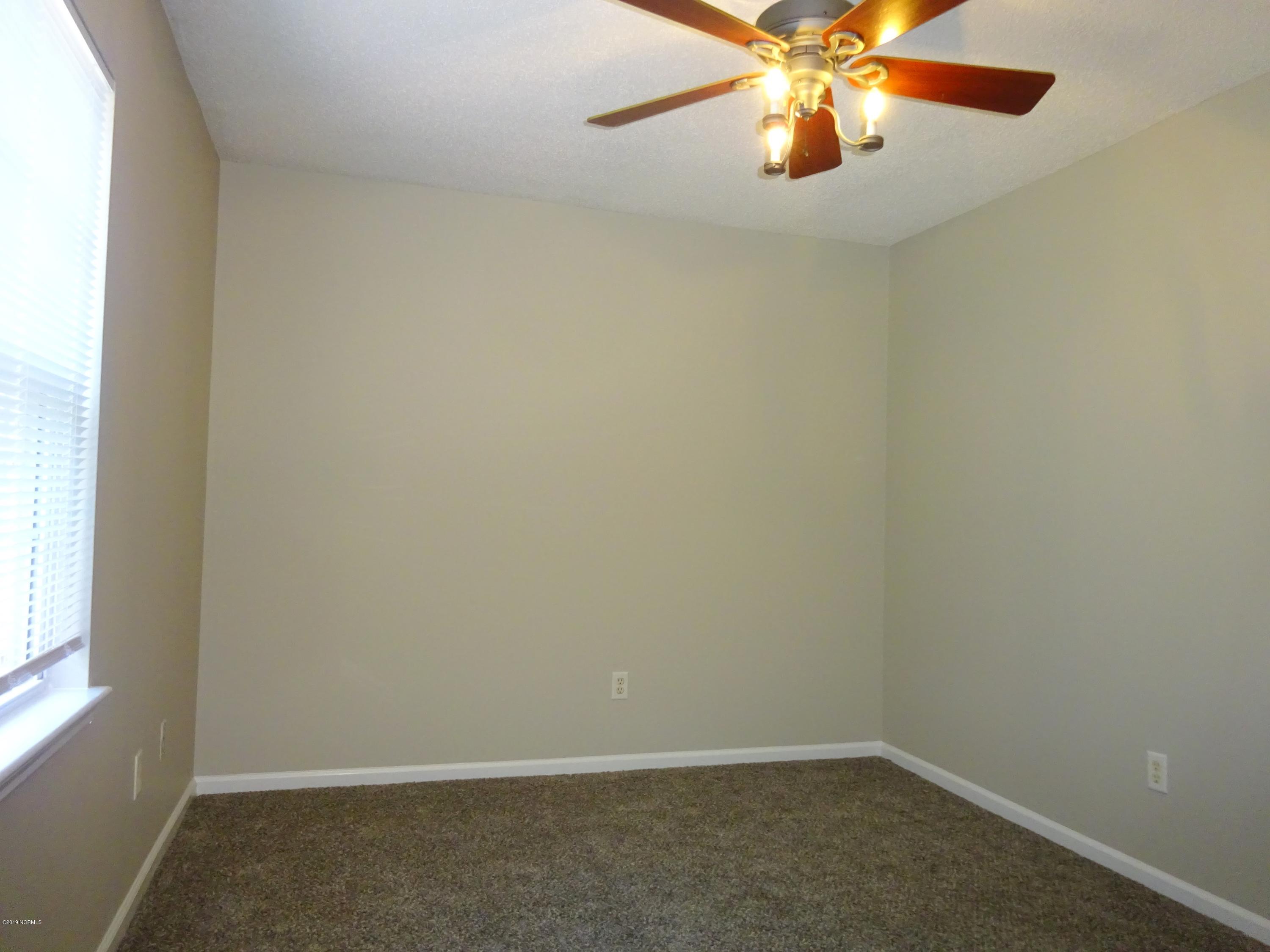 100535022 | Photo 14