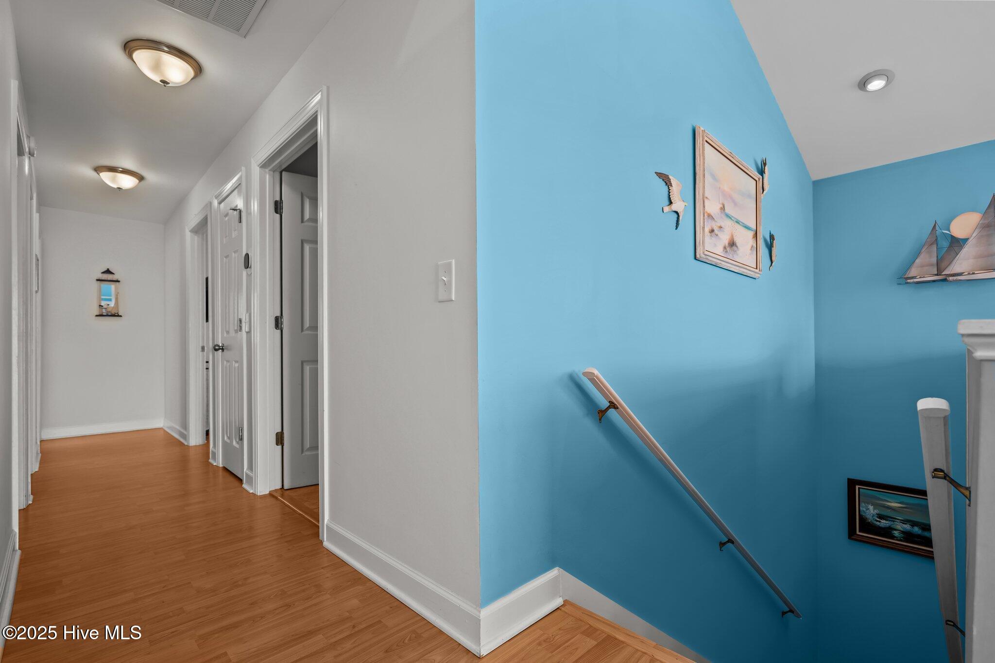 100517725 | Photo 20