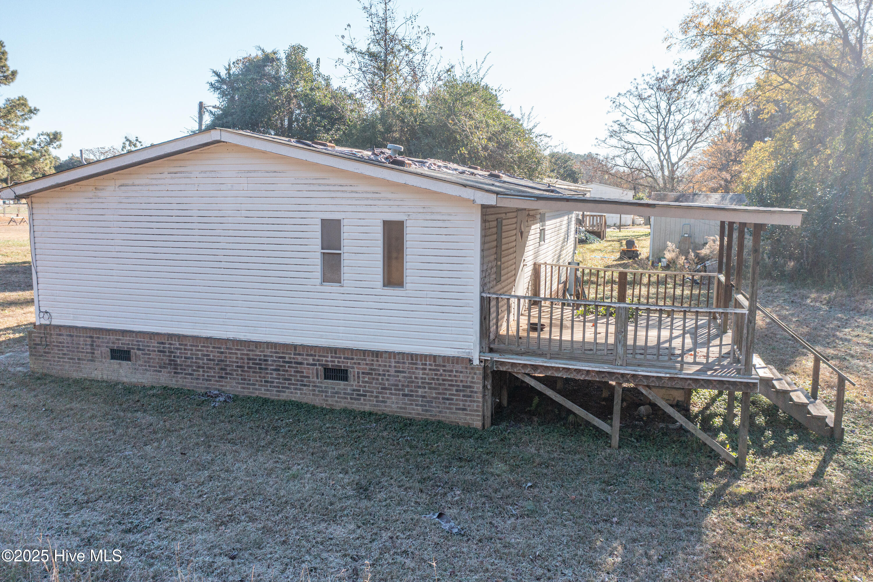 100545698 | Photo 33