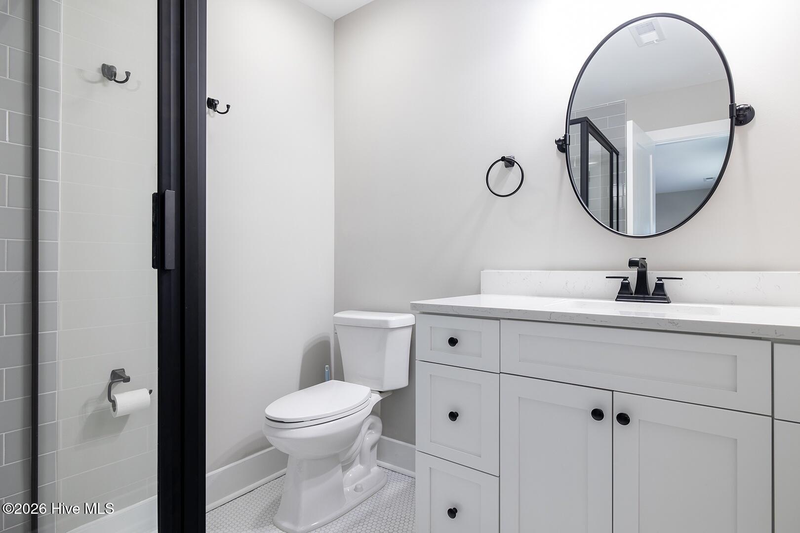 100562312 | Photo 13