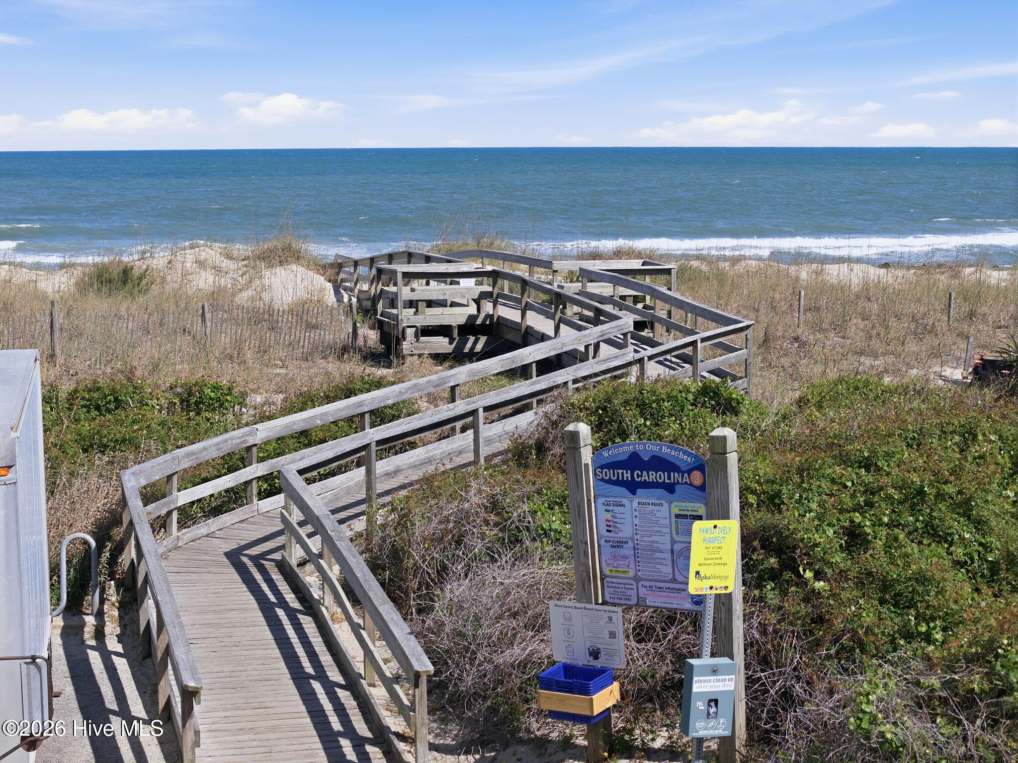 100570056 | Photo 88