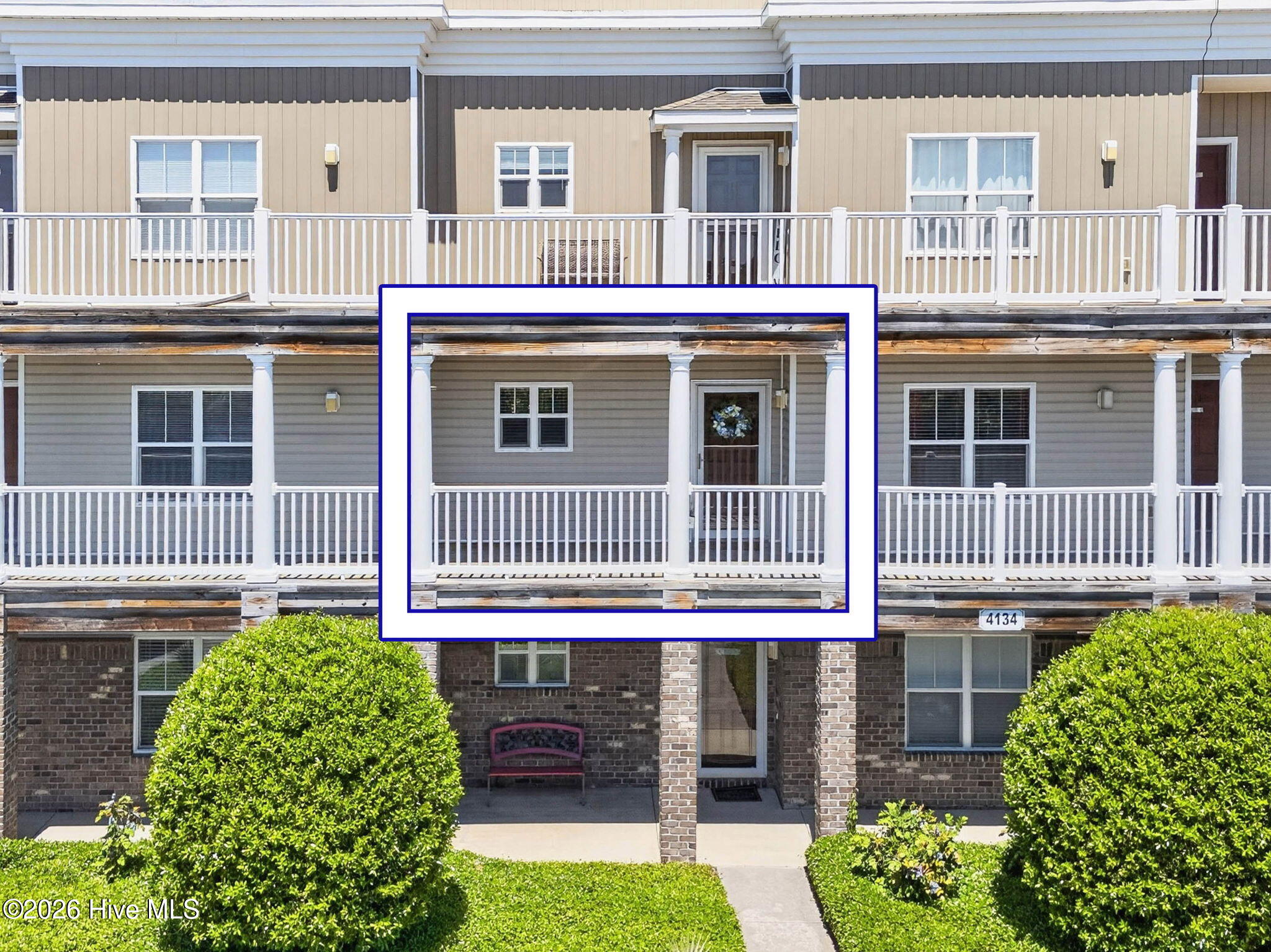 100562066 | Photo 34