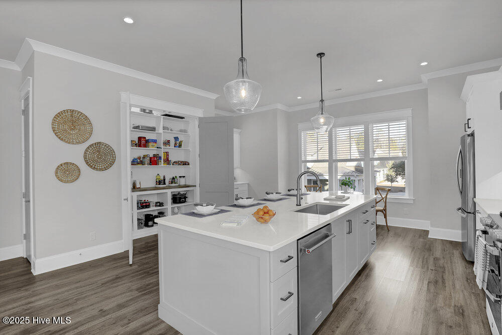 100547511 | Photo 14