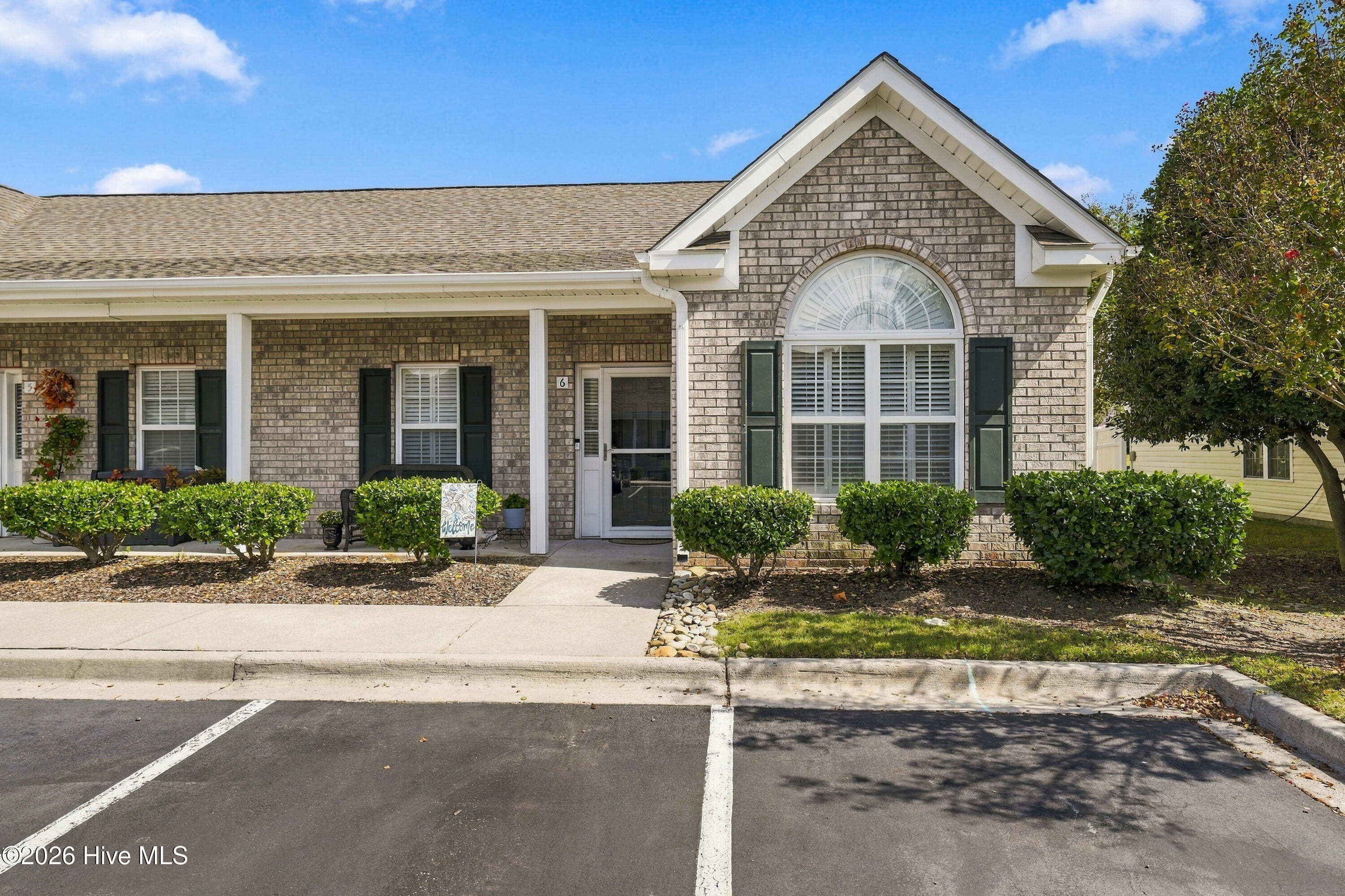 Photo 3 of Condo for sale at 4983 Kona Ct #Unit 6, Southport, NC 28461 | MLS# 100608937 | Listing updated on 2026-10-08