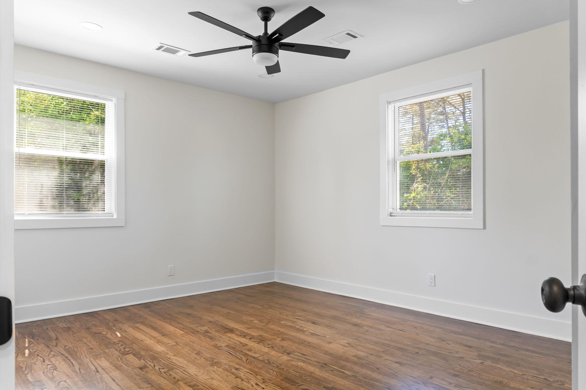 25-web-or-mls-DSC09360