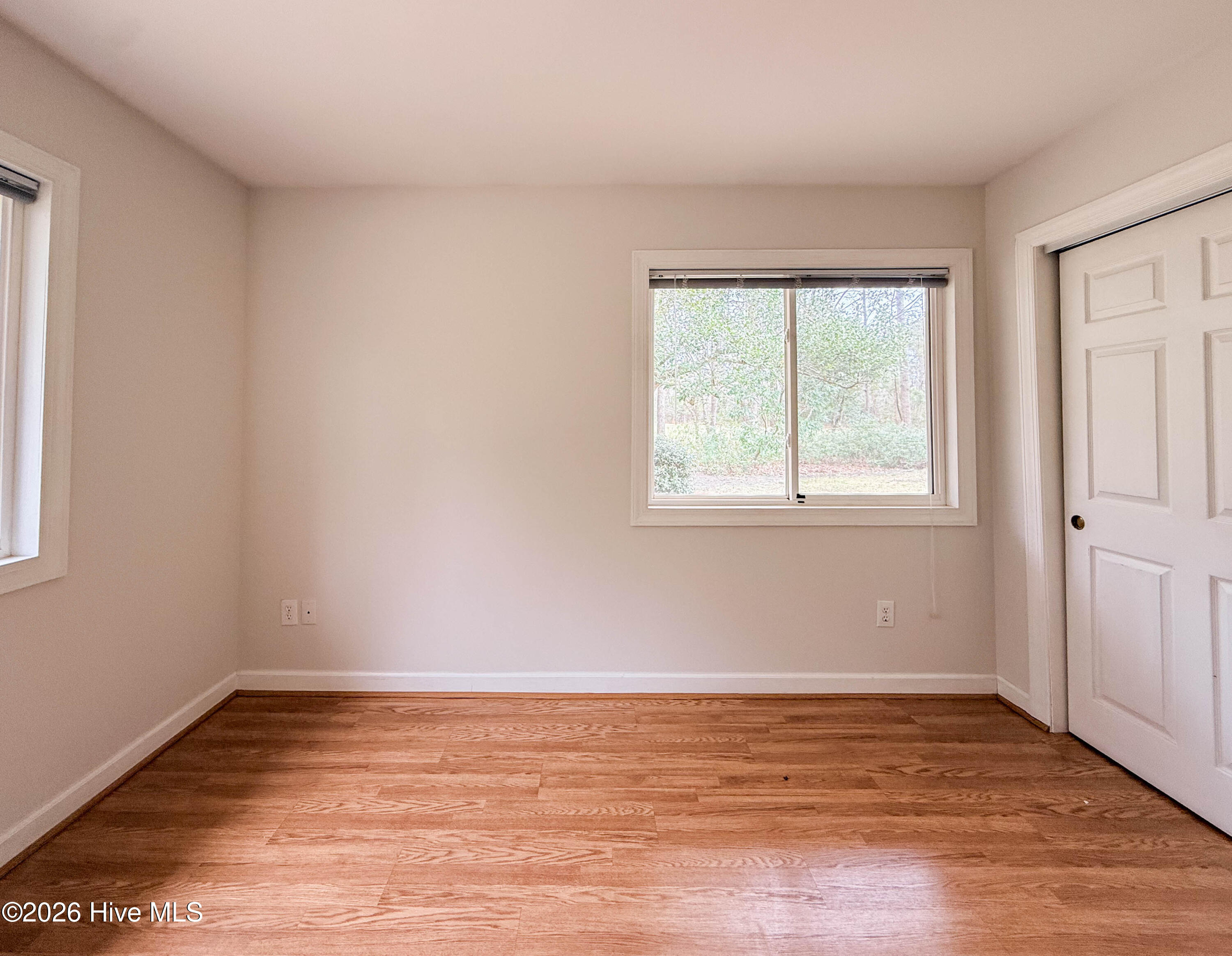 100562741 | Photo 39