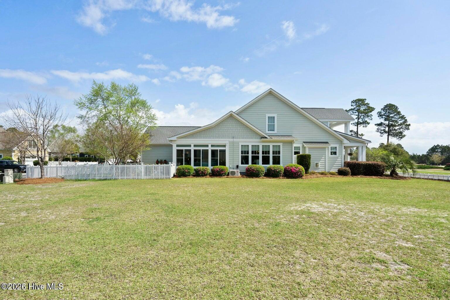 100559080 | Photo 72