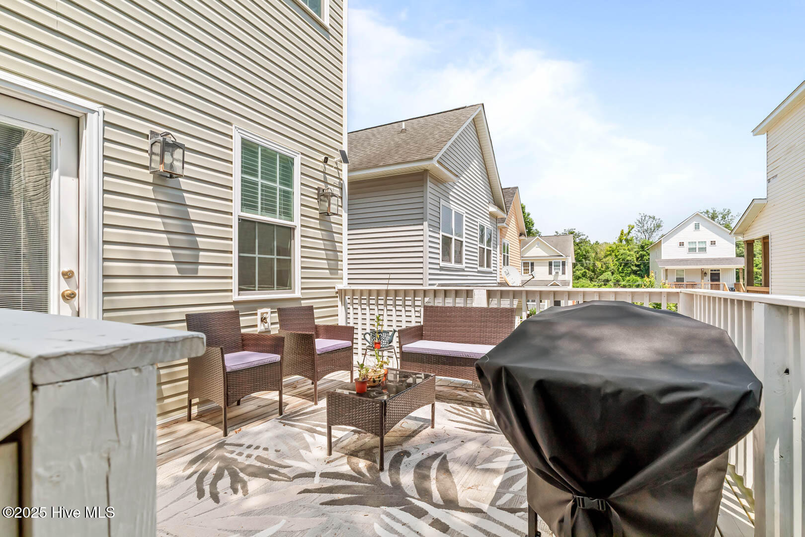 100516062 | Photo 58