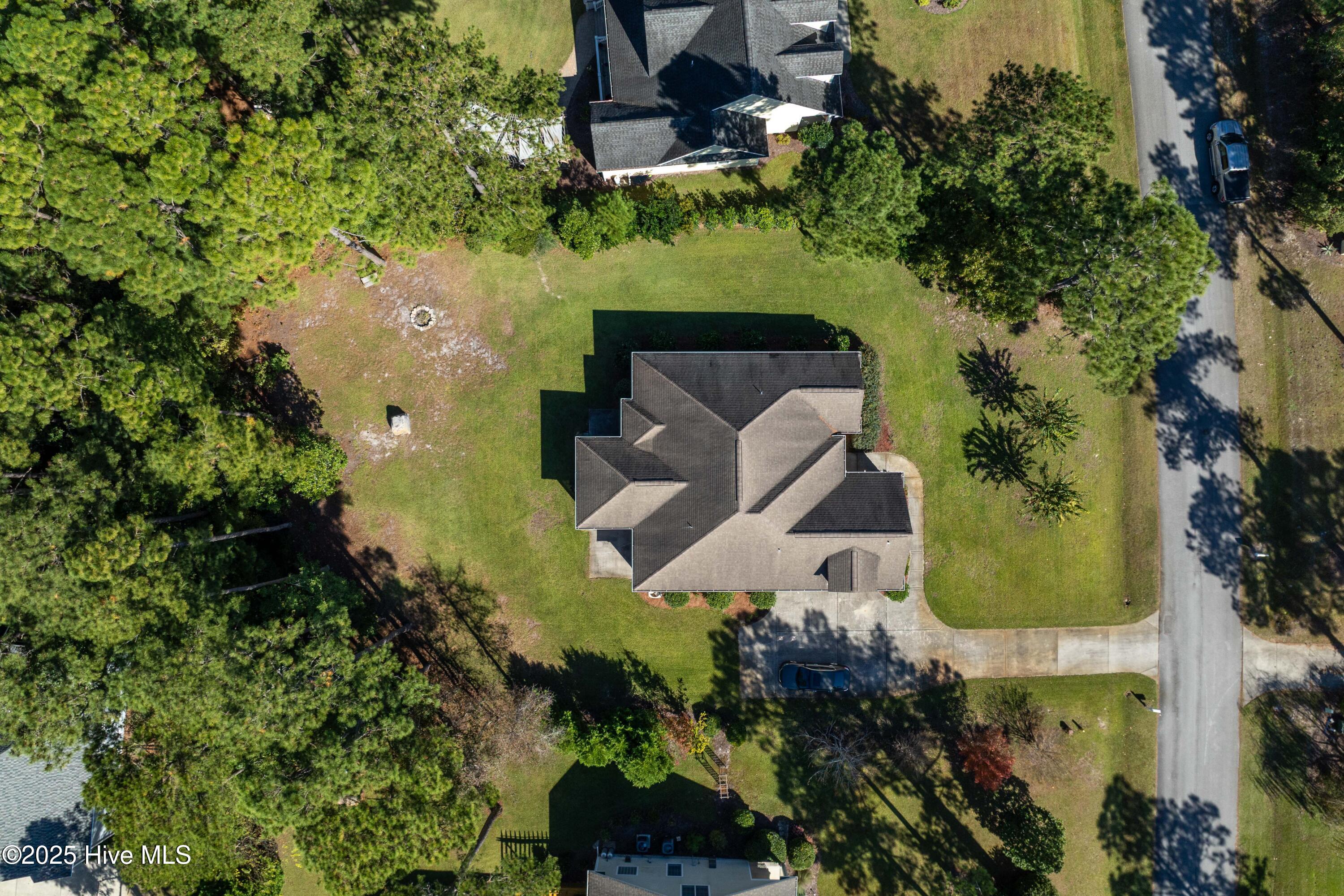 100537657 | Photo 34