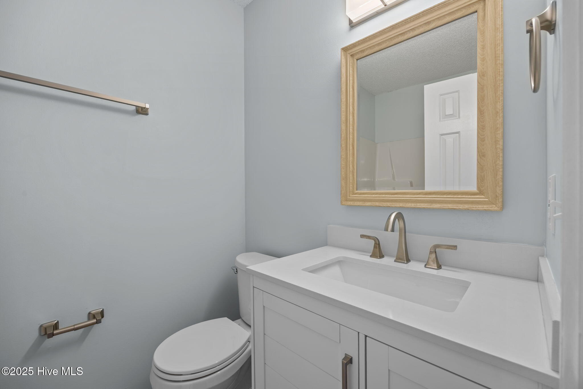 100544618 | Photo 23