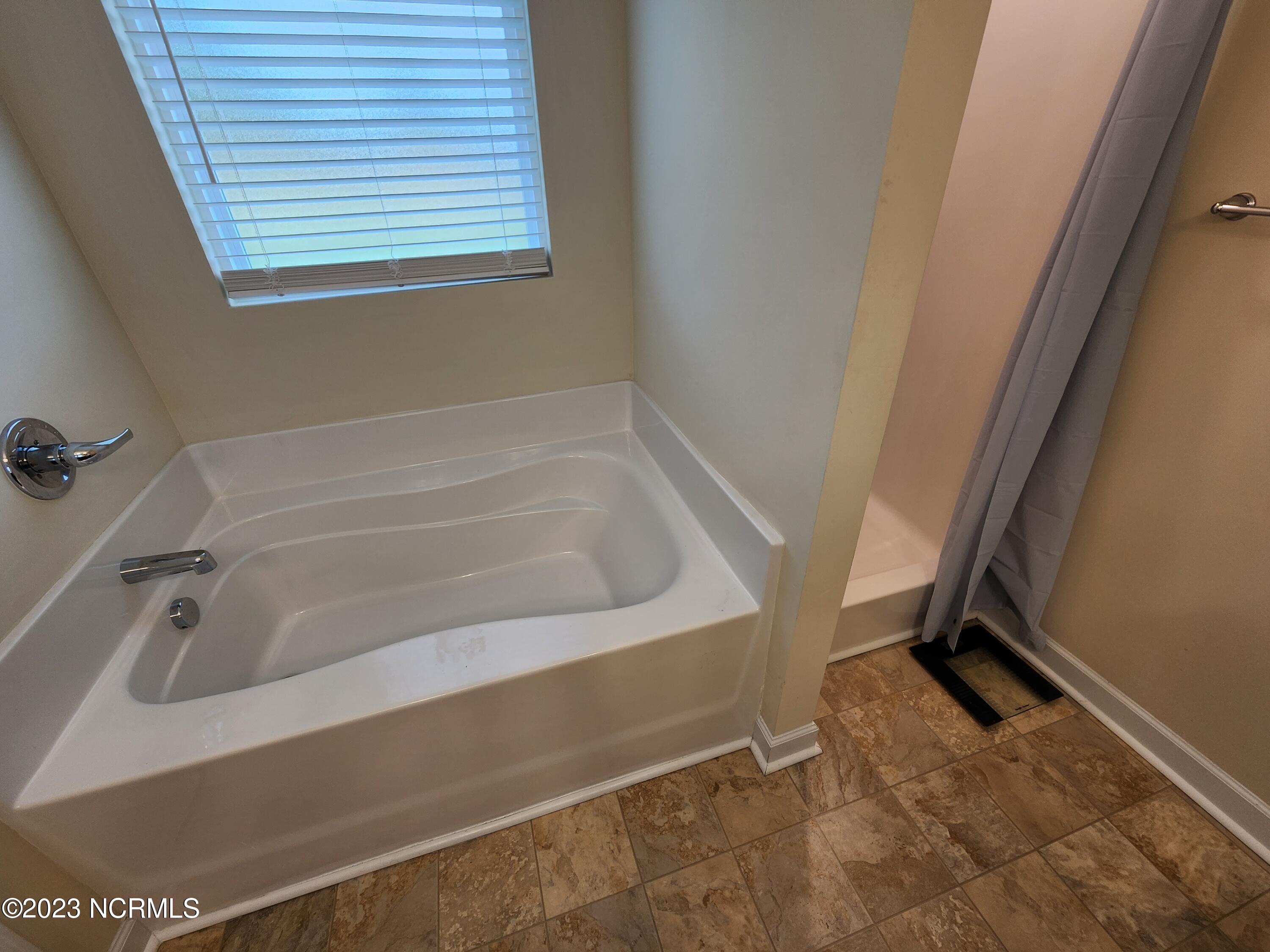 100559012 | Photo 19