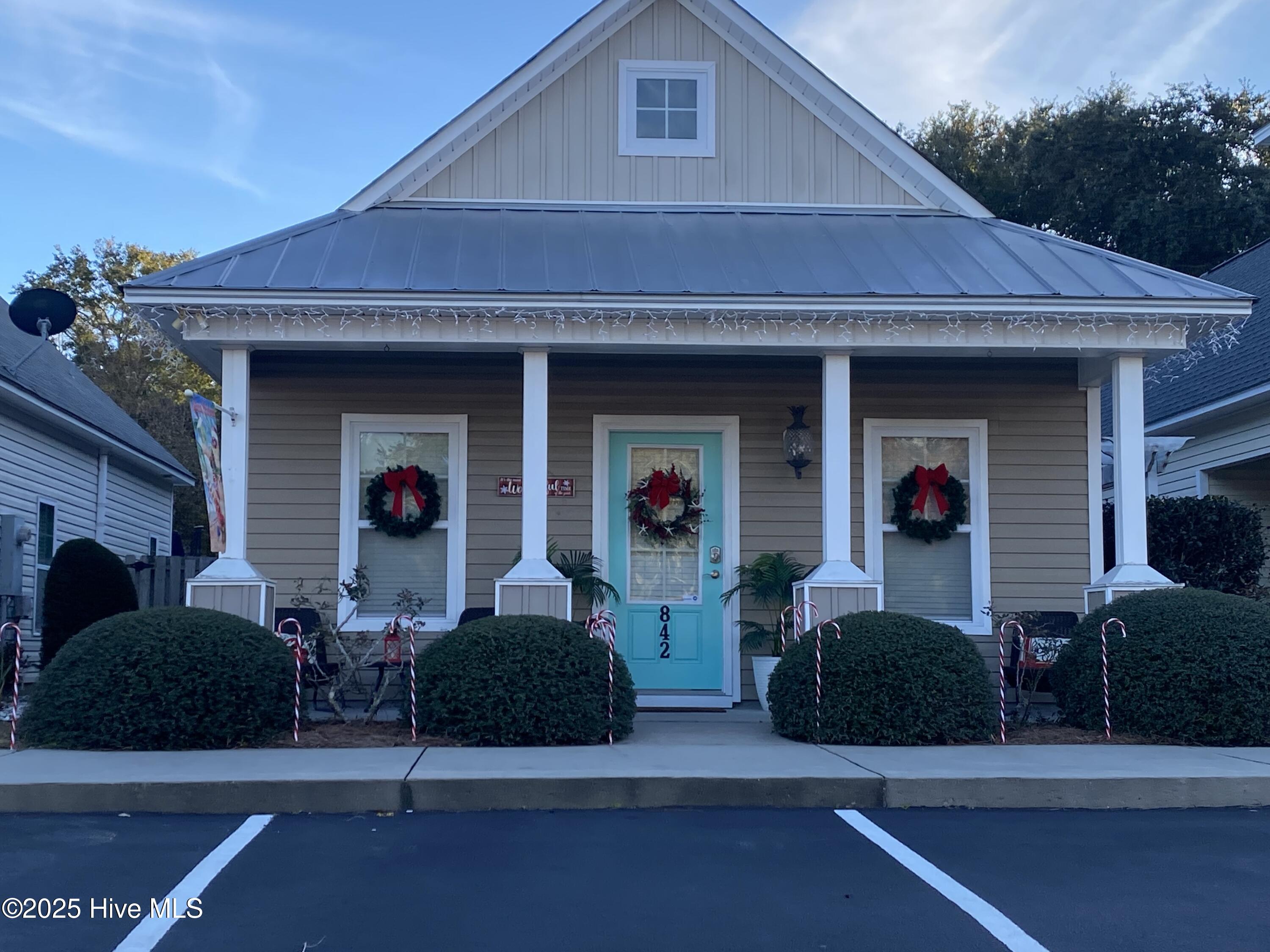 100538059 | Photo 46