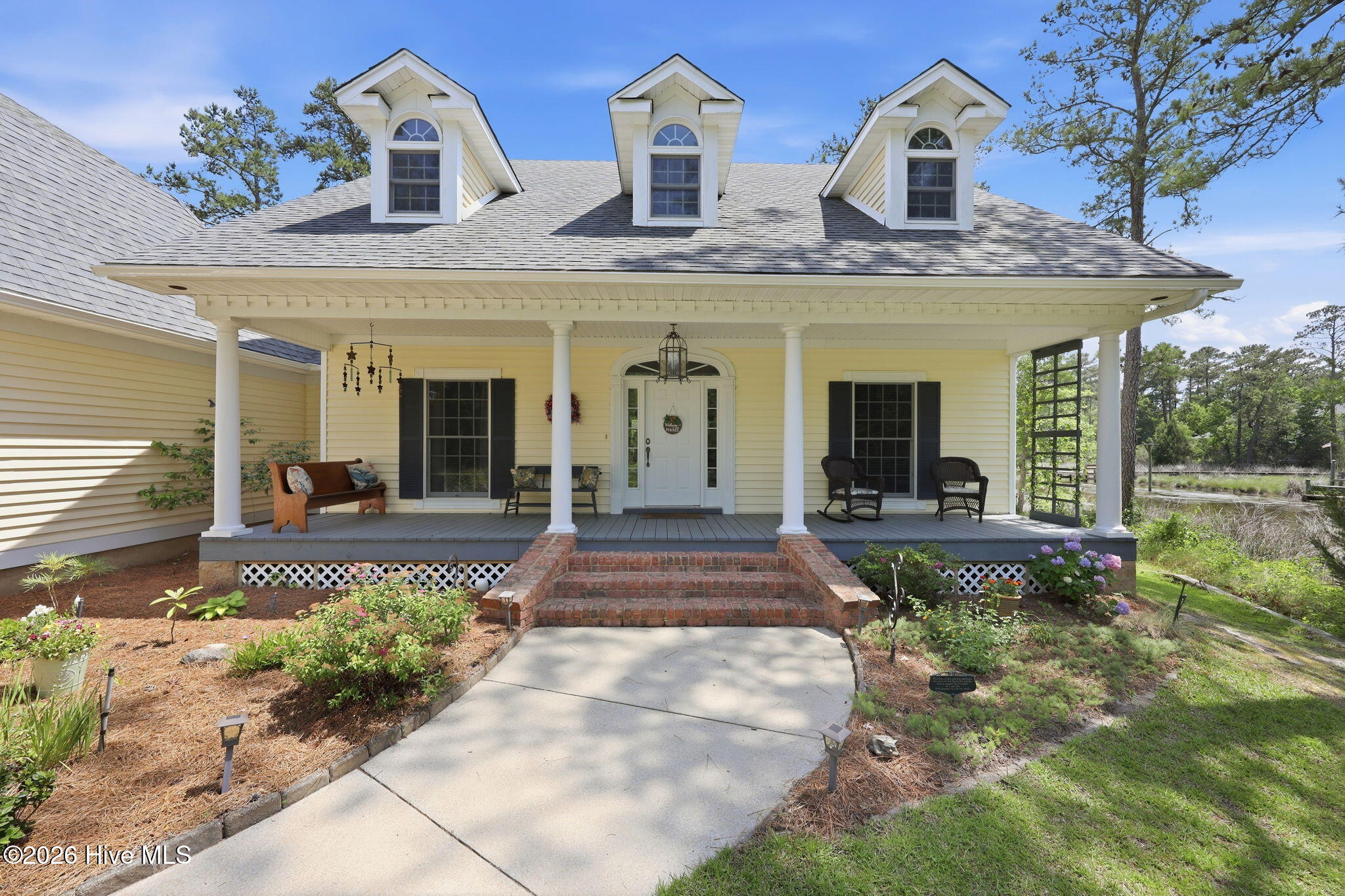 368 Winding Creek Drive,Oriental