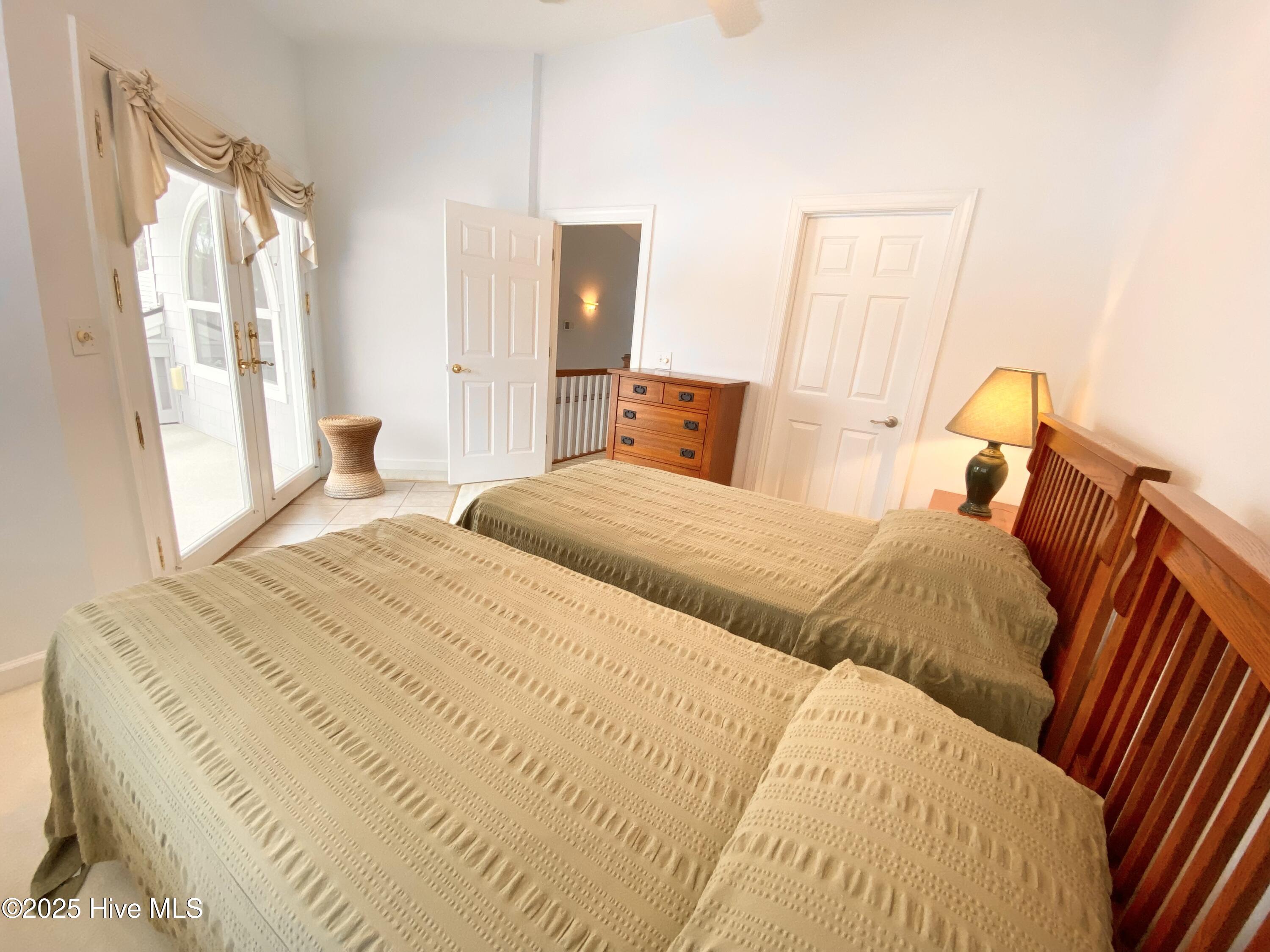 100552494 | Photo 45