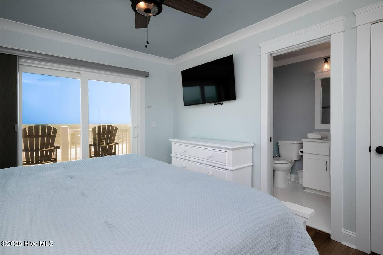 100560212 | Photo 86